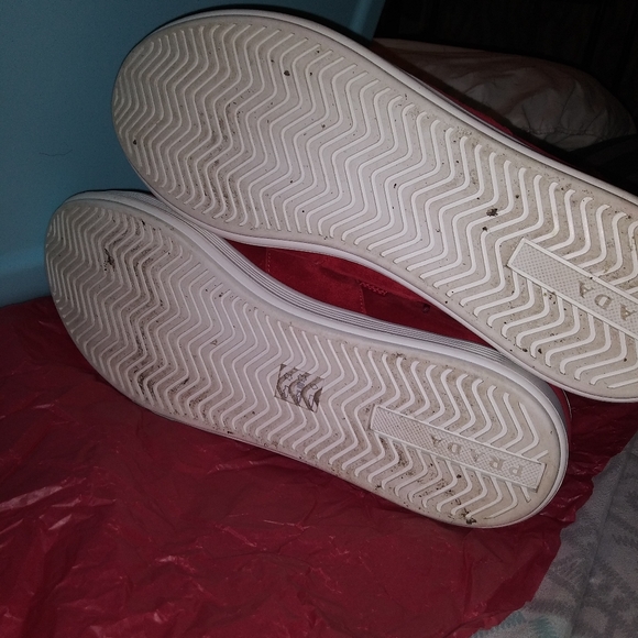 Traded*Up*For*Trade*Mens Red Sneakers - Picture 4 of 8